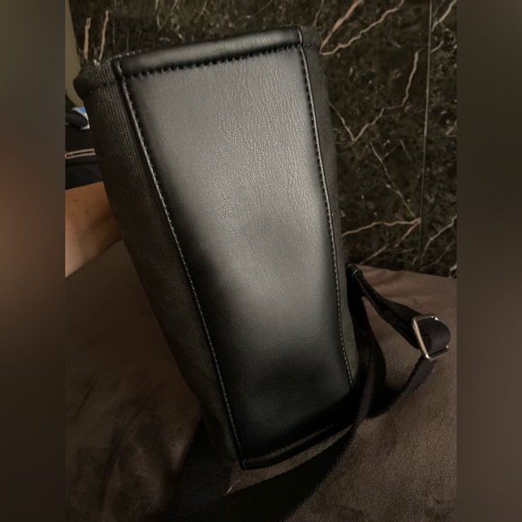 DKNY Black and Tan Leopard Crossbody Bag - Picture 8 of 14